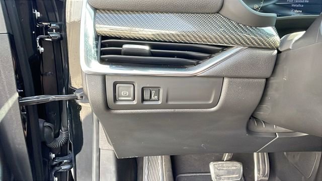 Used 2020 Cadillac XT4 Sport w/ Cold Weather Package image 26