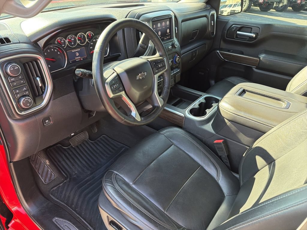 Used 2020 Chevrolet Silverado 1500 RST w/ Texas Edition AWD/4WD image 35