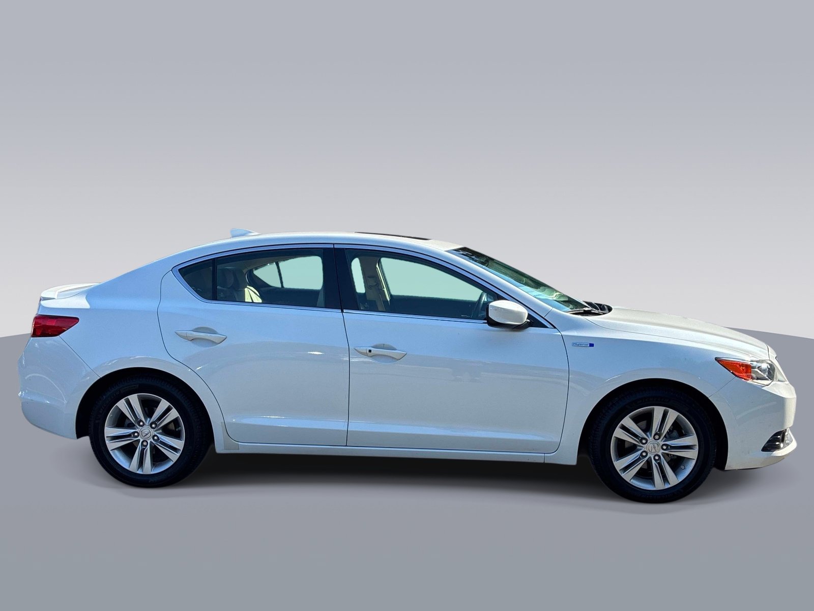 Used 2014 Acura ILX w/ Technology Package FWD image 8