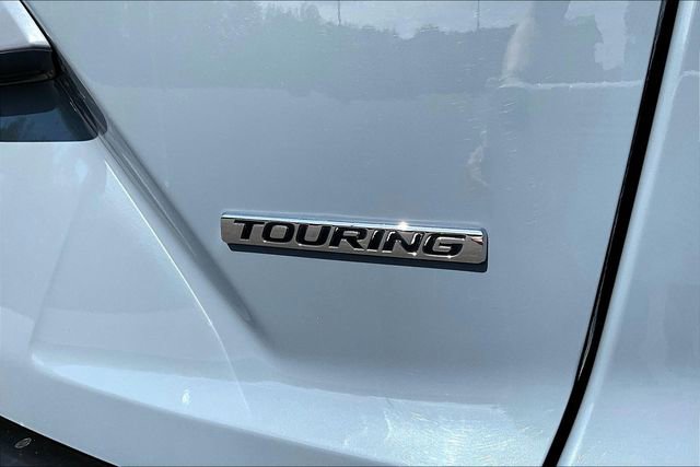 Used 2020 Honda CR-V Touring image 23