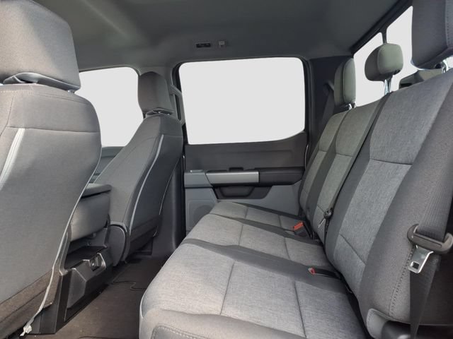 New 2026 Ford F250 XL w/ STX Appearance Package AWD/4WD image 6