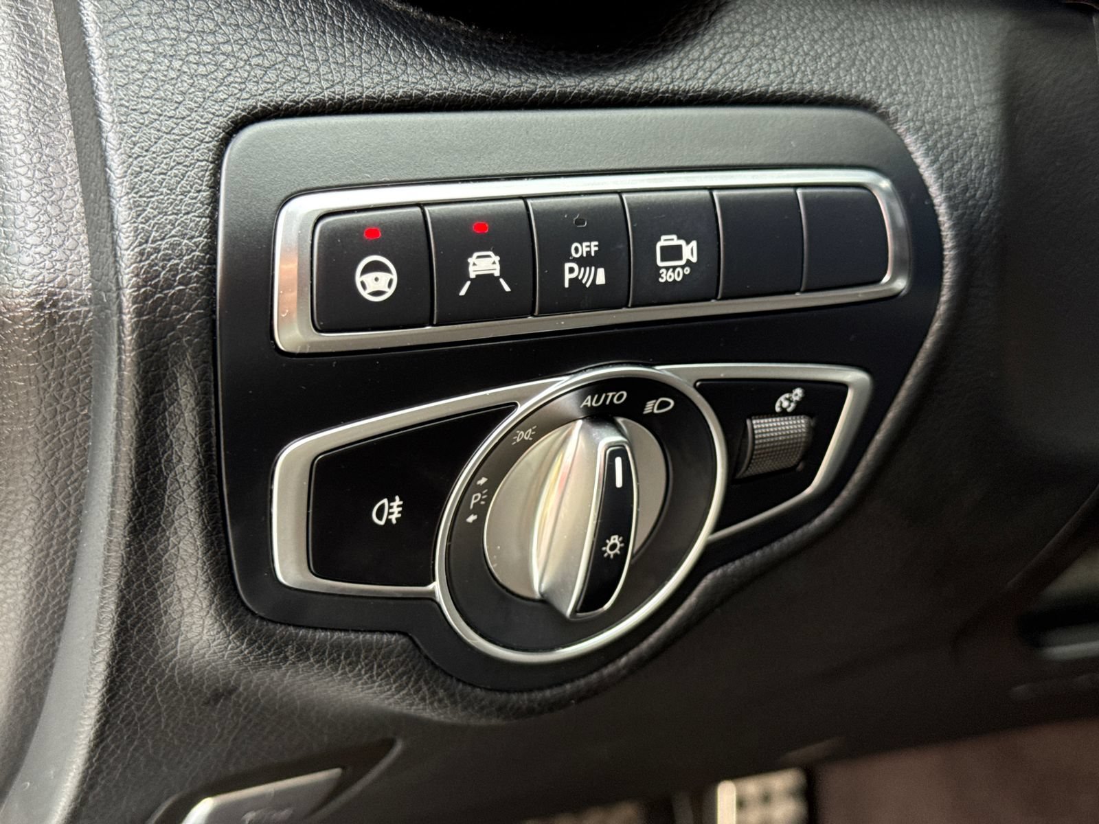 Used 2018 Mercedes-Benz GLC 43 AMG 4MATIC image 16