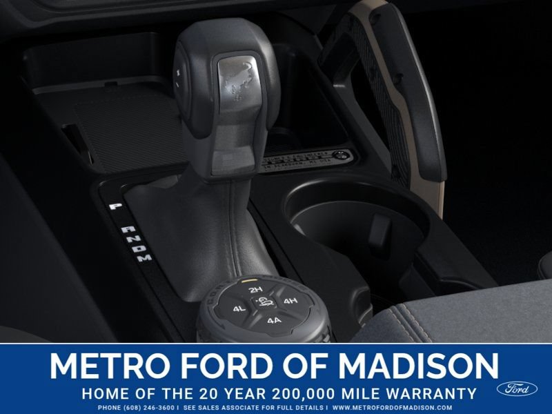 New 2026 Ford Bronco Badlands AWD/4WD image 17