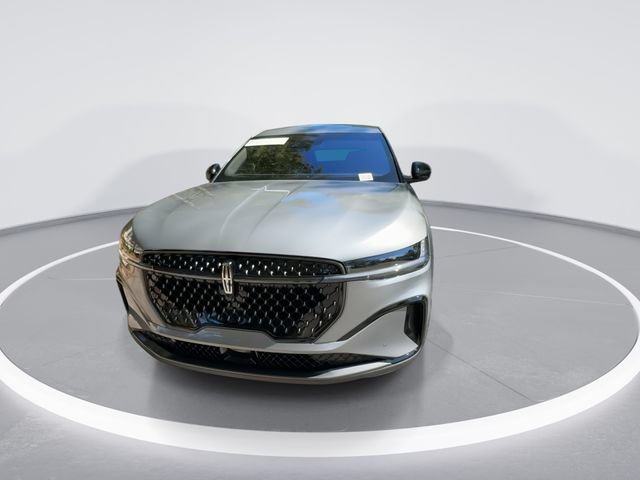 Used 2024 Lincoln Nautilus Premier w/ Jet Appearance Package AWD/4WD image 3