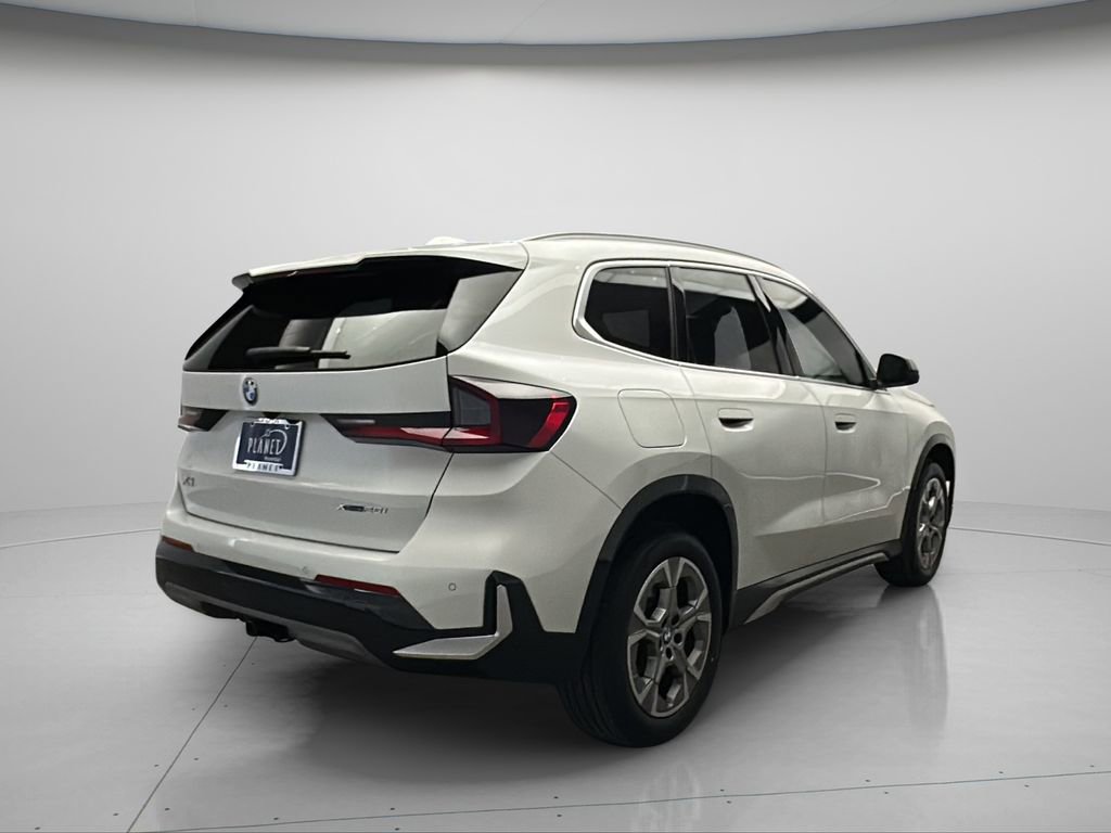 Used 2023 BMW X1 xDrive28i w/ Premium Package image 7