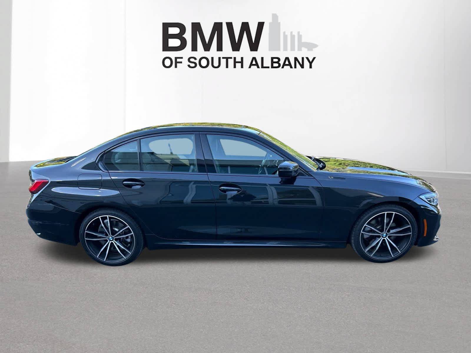 Used 2020 BMW 330i xDrive Sedan w/ M Sport Package AWD/4WD image 6