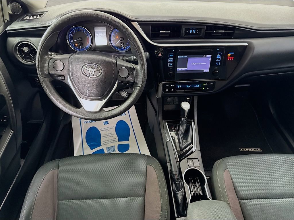Used 2019 Toyota Corolla LE FWD image 26