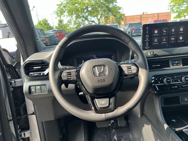 New 2026 Honda Pilot Black Edition image 13