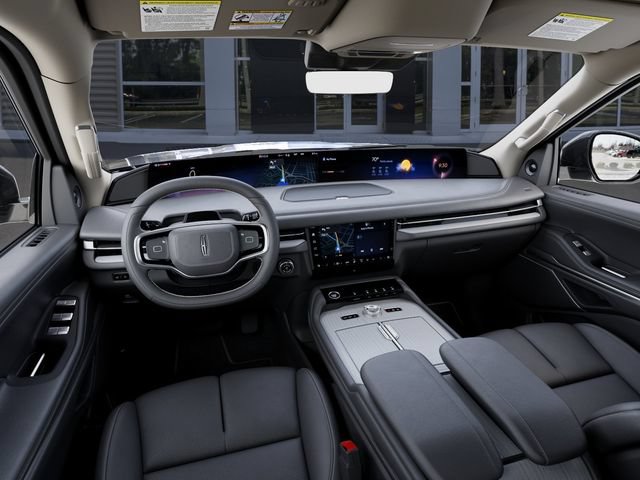 New 2027 Lincoln Navigator Premiere RWD image 9