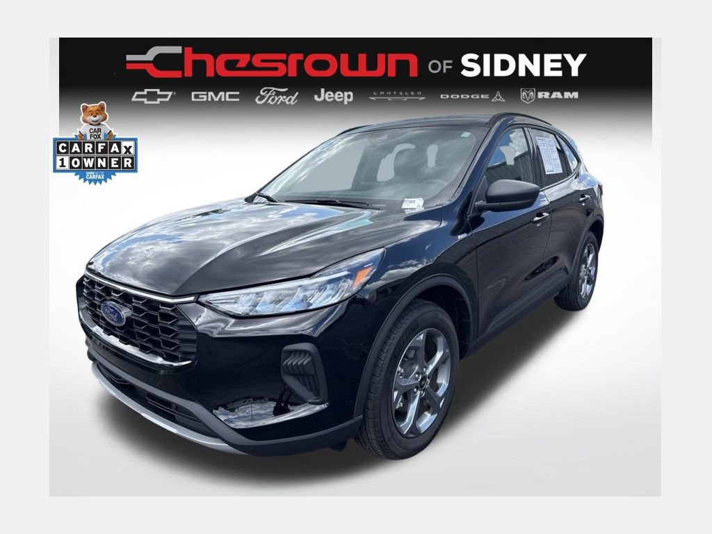Used 2026 Ford Escape ST-Line w/ Cold Weather Package AWD/4WD image 1