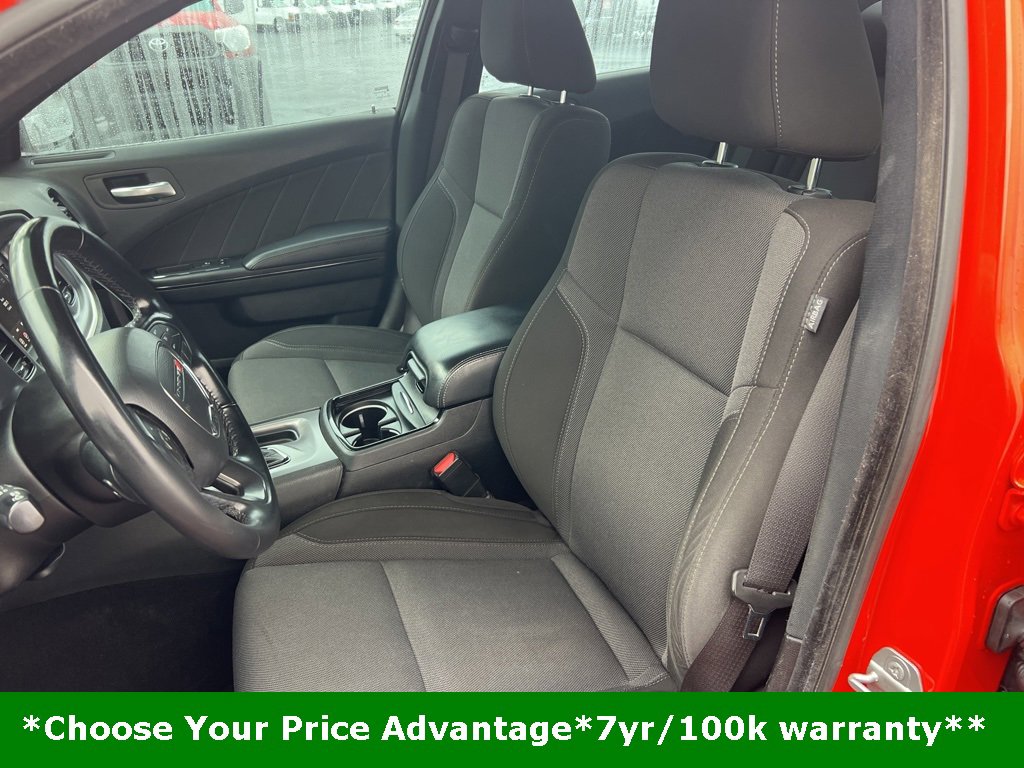 Certified 2020 Dodge Charger SXT w/ Blacktop Package image 31