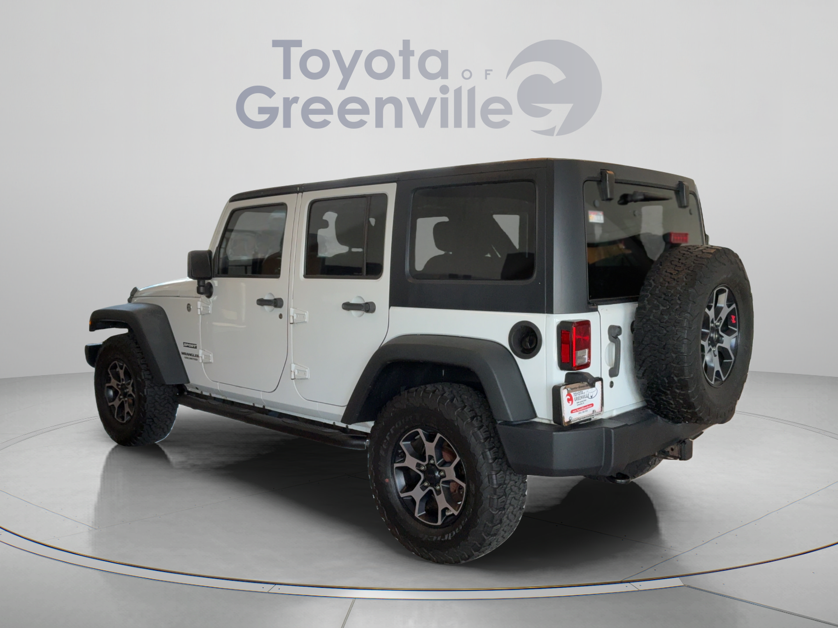 Used 2014 Jeep Wrangler Unlimited Sport w/ Quick Order Package 23S AWD/4WD image 4
