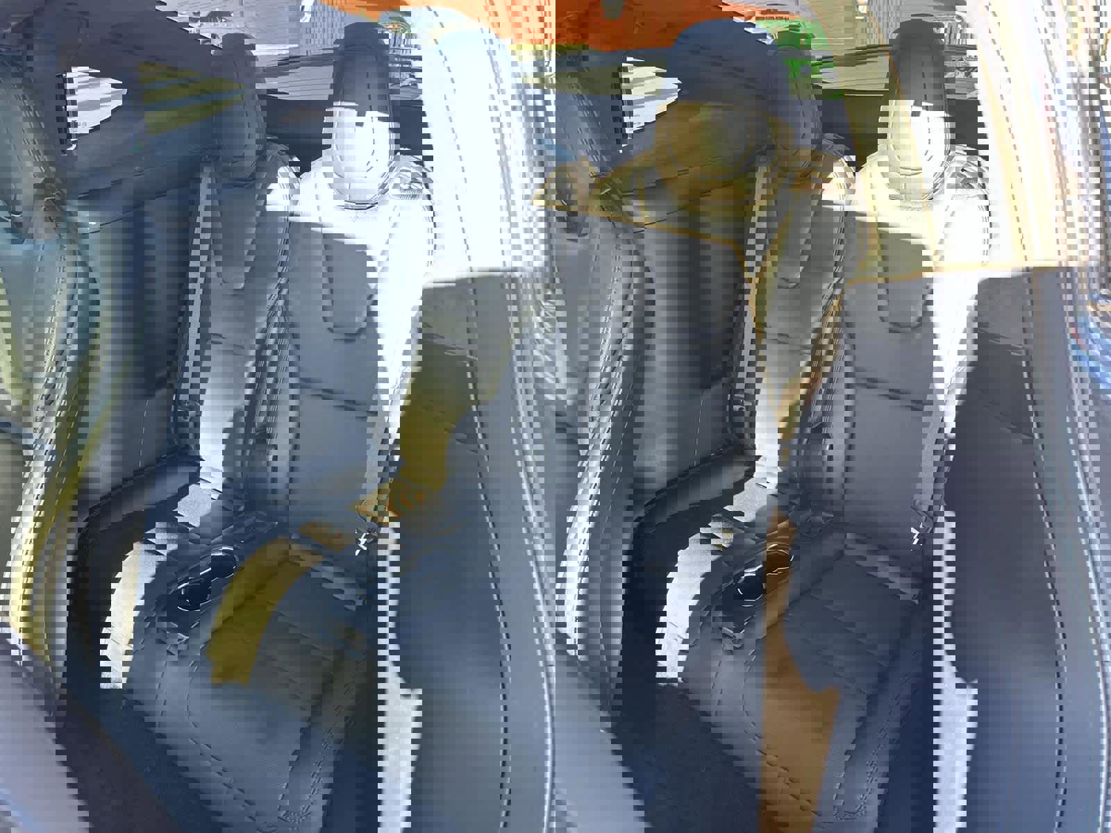 Used 2022 Tesla Model X image 32