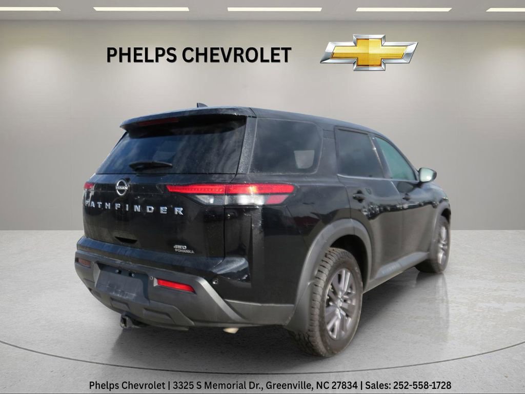 Used 2023 Nissan Pathfinder S image 7