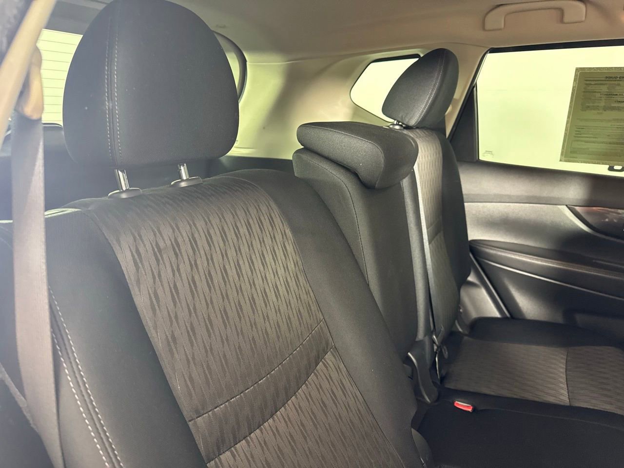 Used 2019 Nissan Rogue SV w/ Sun & Sound Touring Package image 34