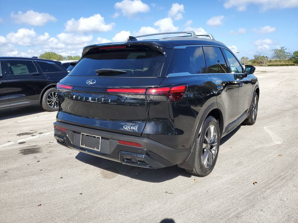 Used 2025 INFINITI QX60 Luxe image 4