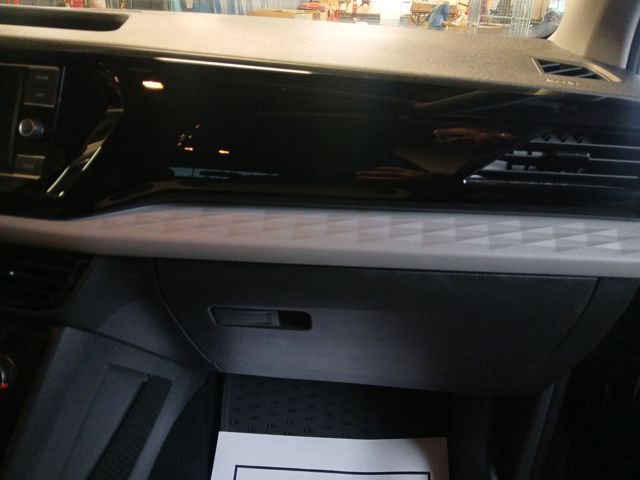 Used 2022 Volkswagen Taos S image 50