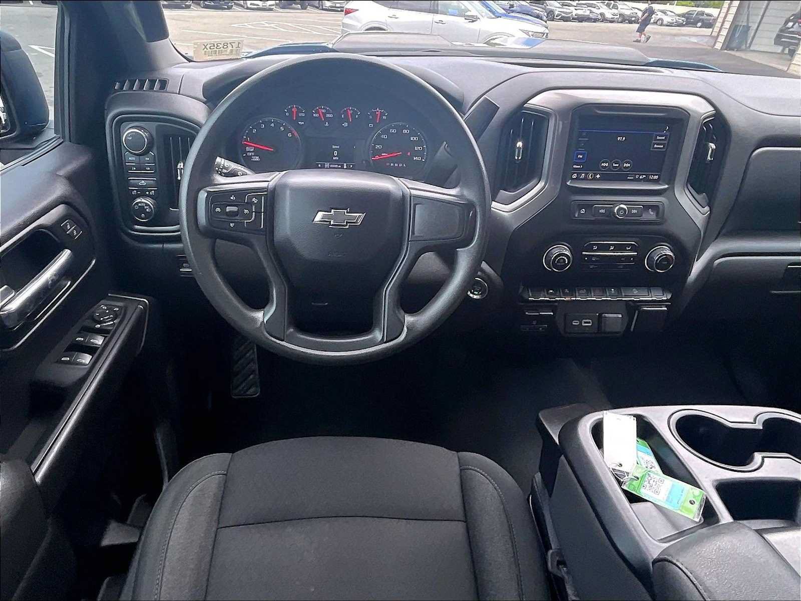 Used 2024 Chevrolet Silverado 1500 Custom Trail Boss w/ LPO, Dark Essentials Package AWD/4WD image 8