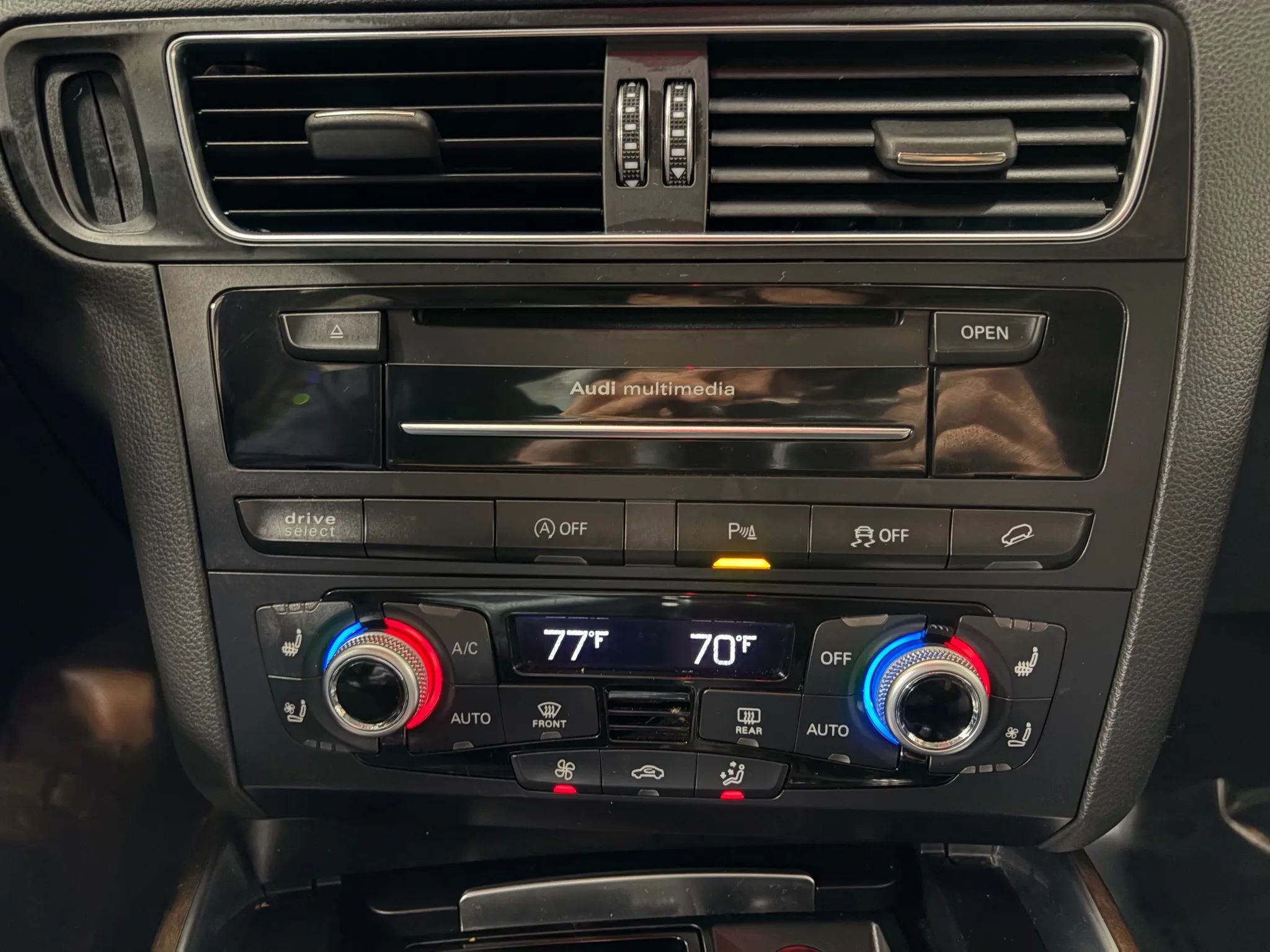 Used 2017 Audi Q5 3.0T Prestige image 43