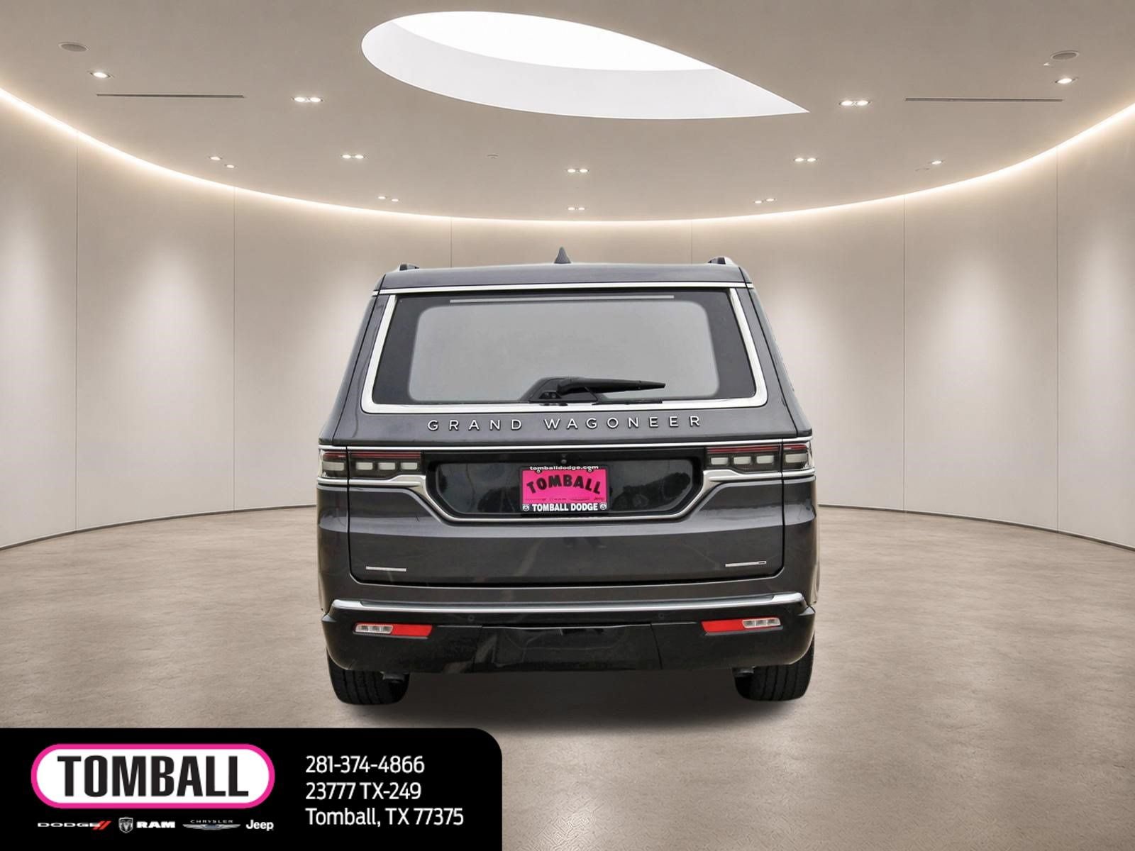 Used 2022 Jeep Grand Wagoneer Series III AWD/4WD image 6