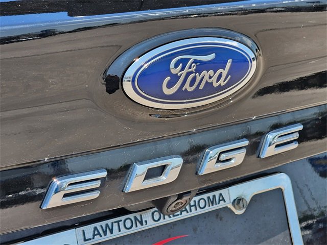 Used 2022 Ford Edge Titanium image 11