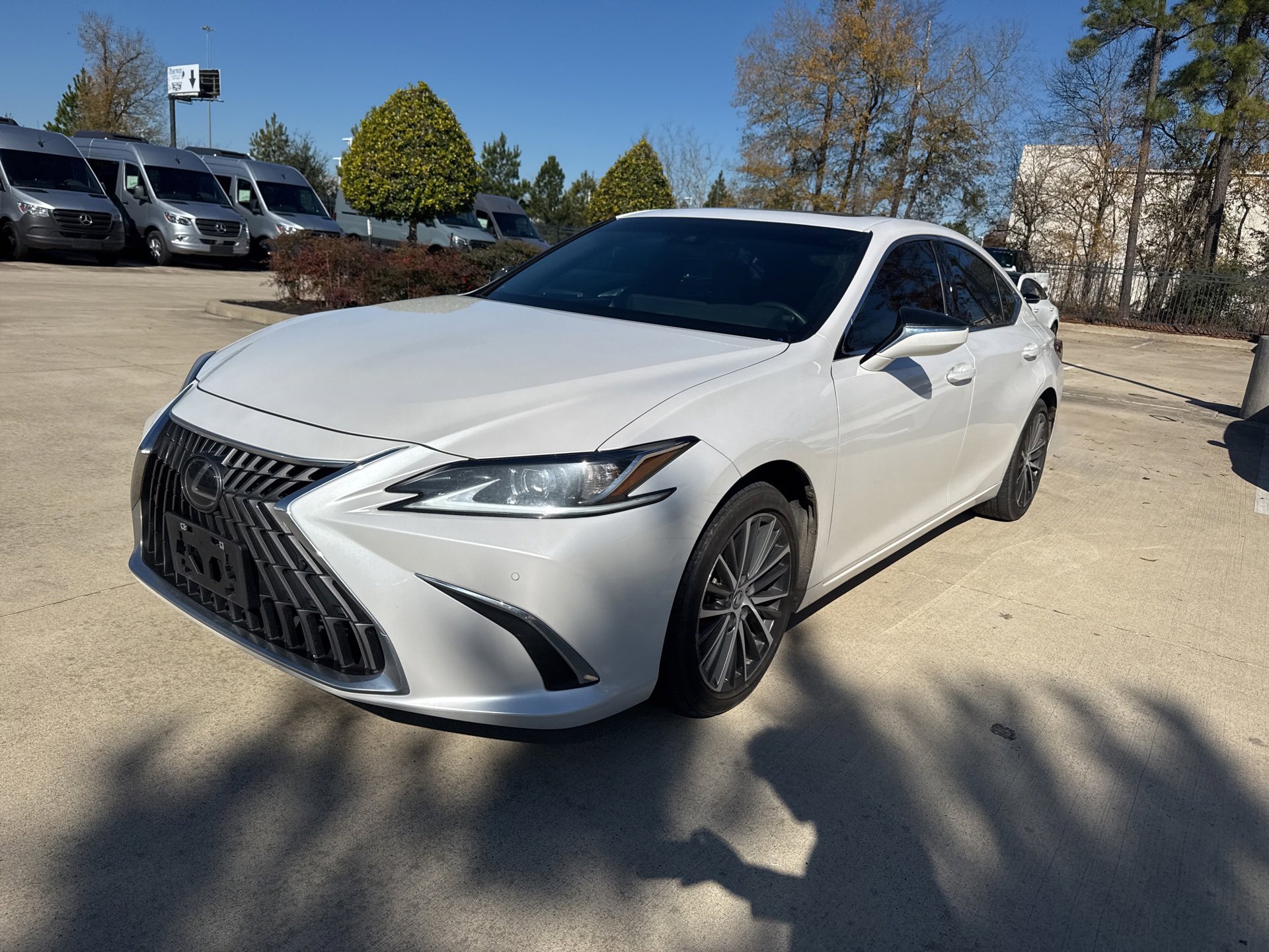 Used 2024 Lexus ES 350 w/ Premium Package image 8