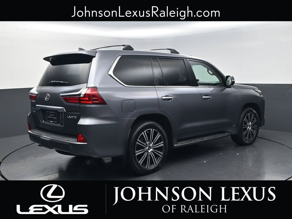Used 2019 Lexus LX 570 4WD w/ Luxury Package image 9