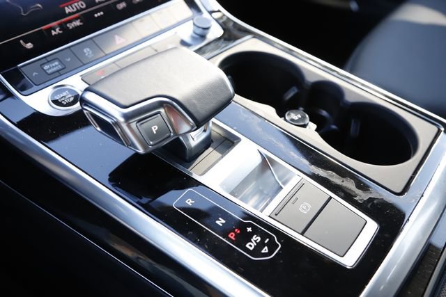 Used 2025 Audi Q7 2.0T Premium w/ Convenience Plus Package image 30