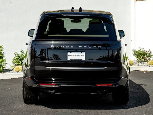 New 2026 Land Rover Range Rover Long Wheelbase Autobiography AWD/4WD image 8