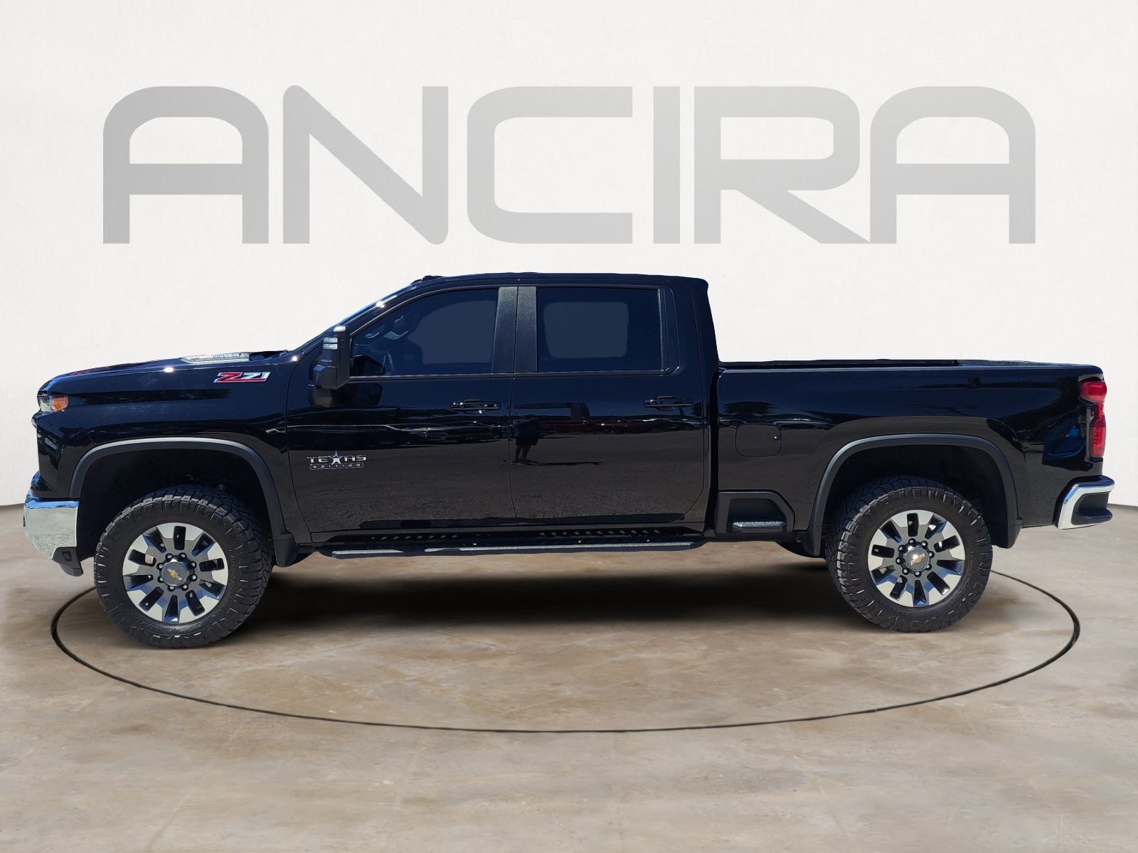 Used 2024 Chevrolet Silverado 2500 LT w/ Texas Edition AWD/4WD image 7