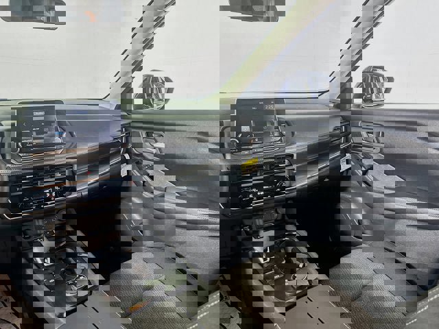 Certified 2026 Nissan Rogue SV image 17