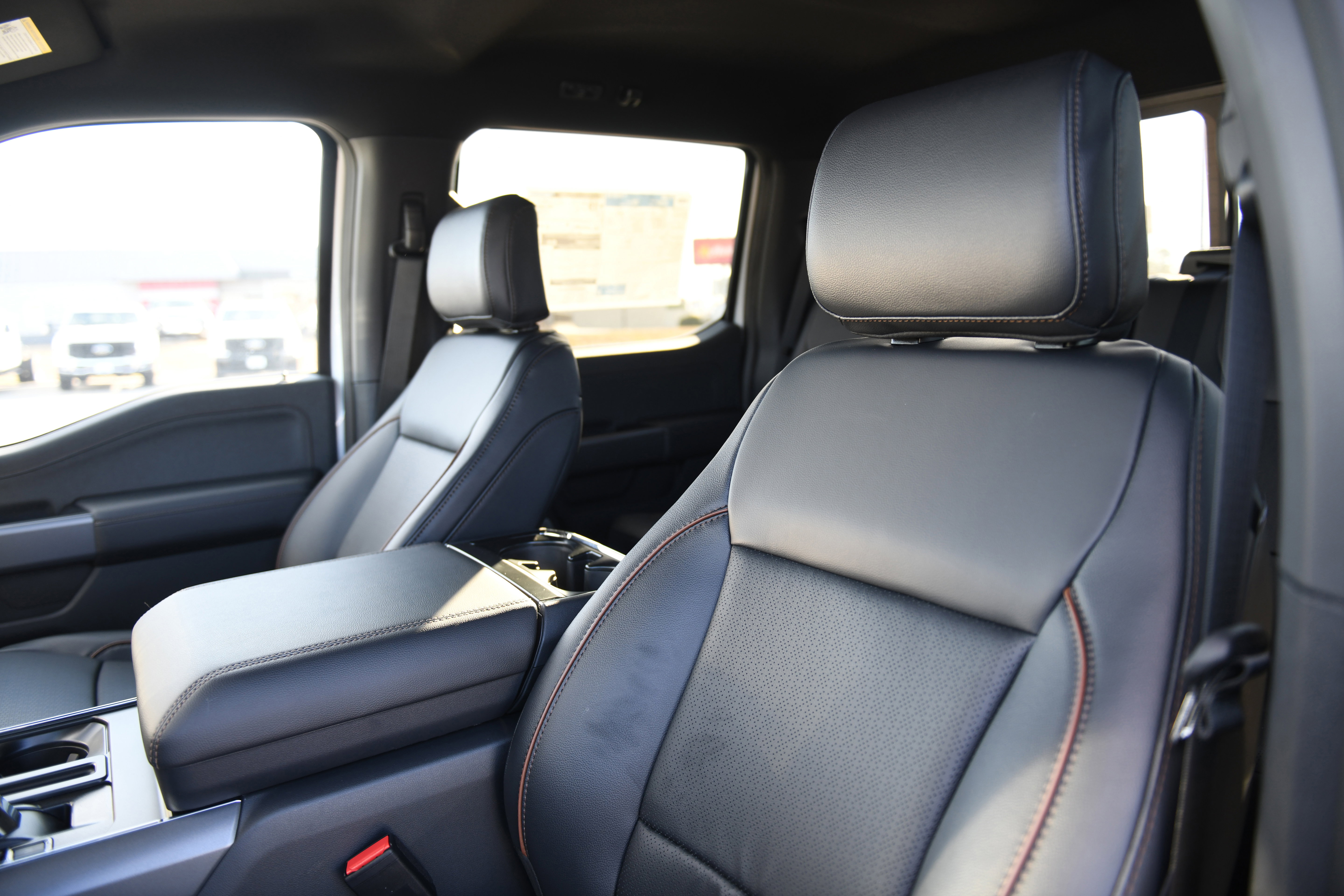 New 2026 Ford F150 Lariat w/ Equipment Group 501A Mid image 19