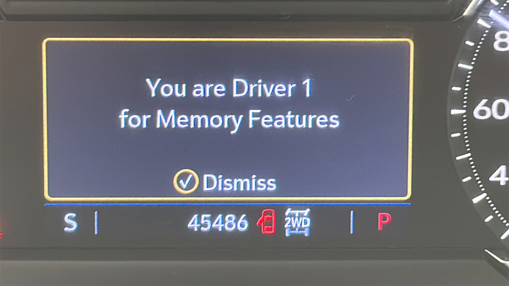 Used 2019 Cadillac XT4 Premium Luxury AWD/4WD image 16