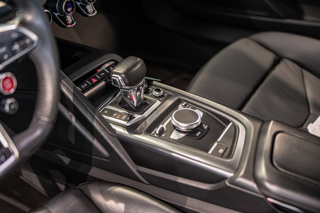 Used 2020 Audi R8 V10 AWD/4WD image 21