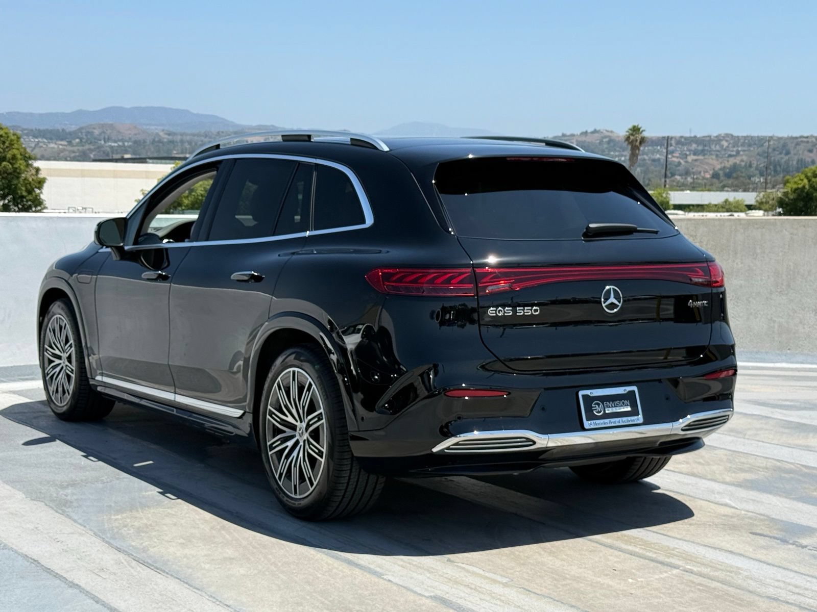 New 2026 Mercedes-Benz EQS 550 4MATIC SUV image 5
