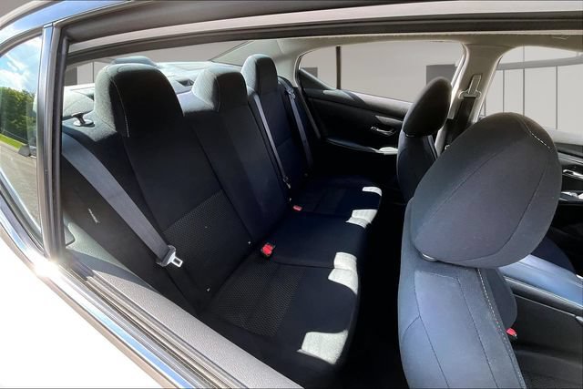 Used 2020 Nissan Sentra S FWD image 22