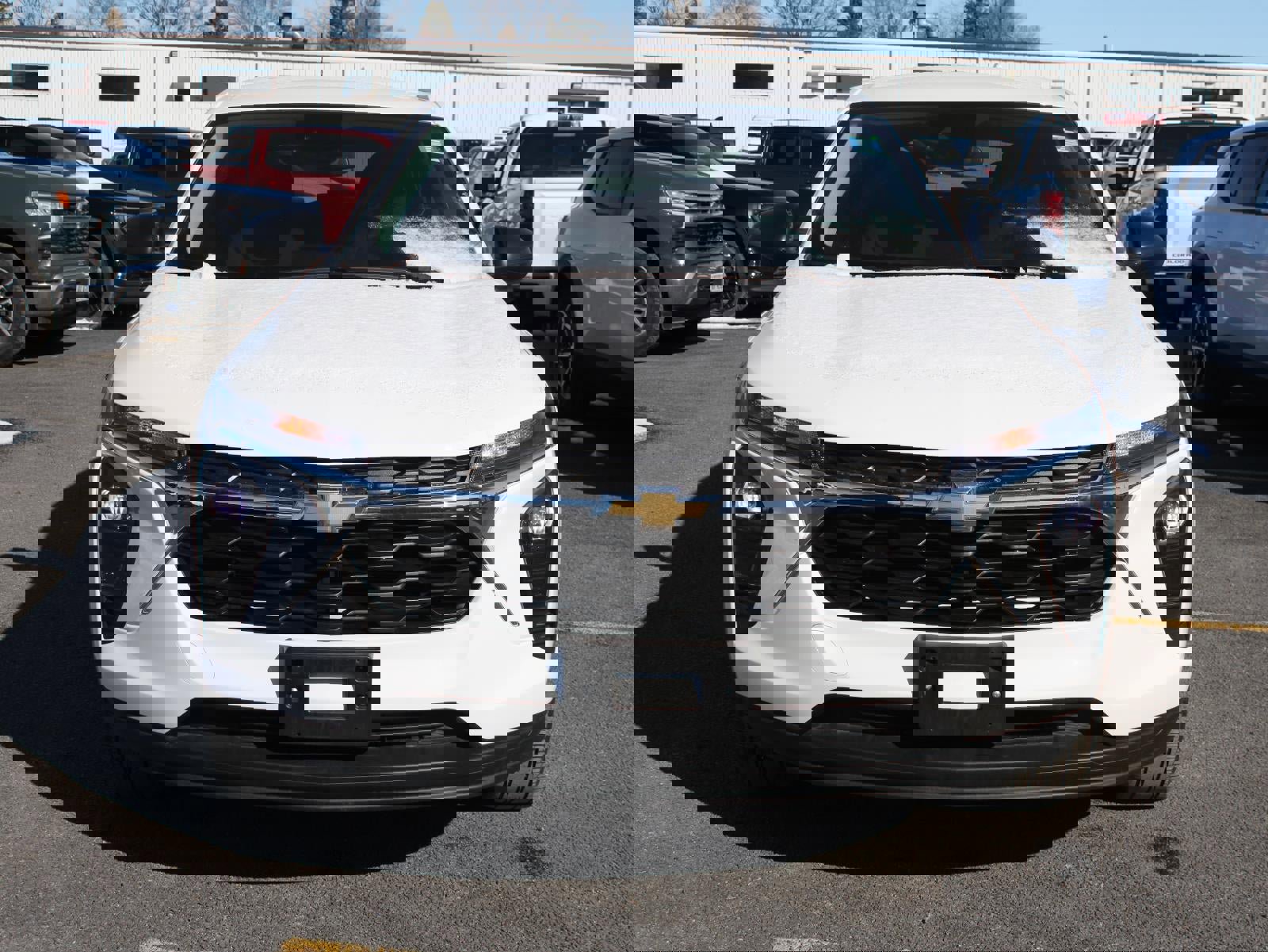 Used 2025 Chevrolet Trax LS image 2