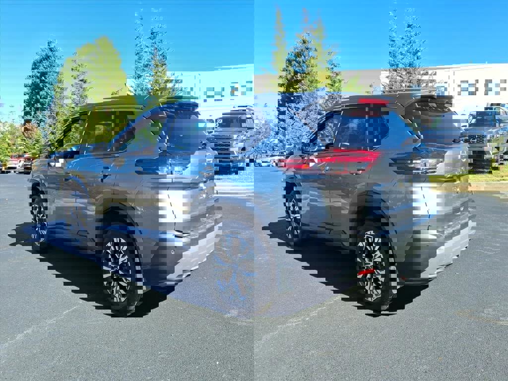 Used 2023 Nissan Rogue SV image 22