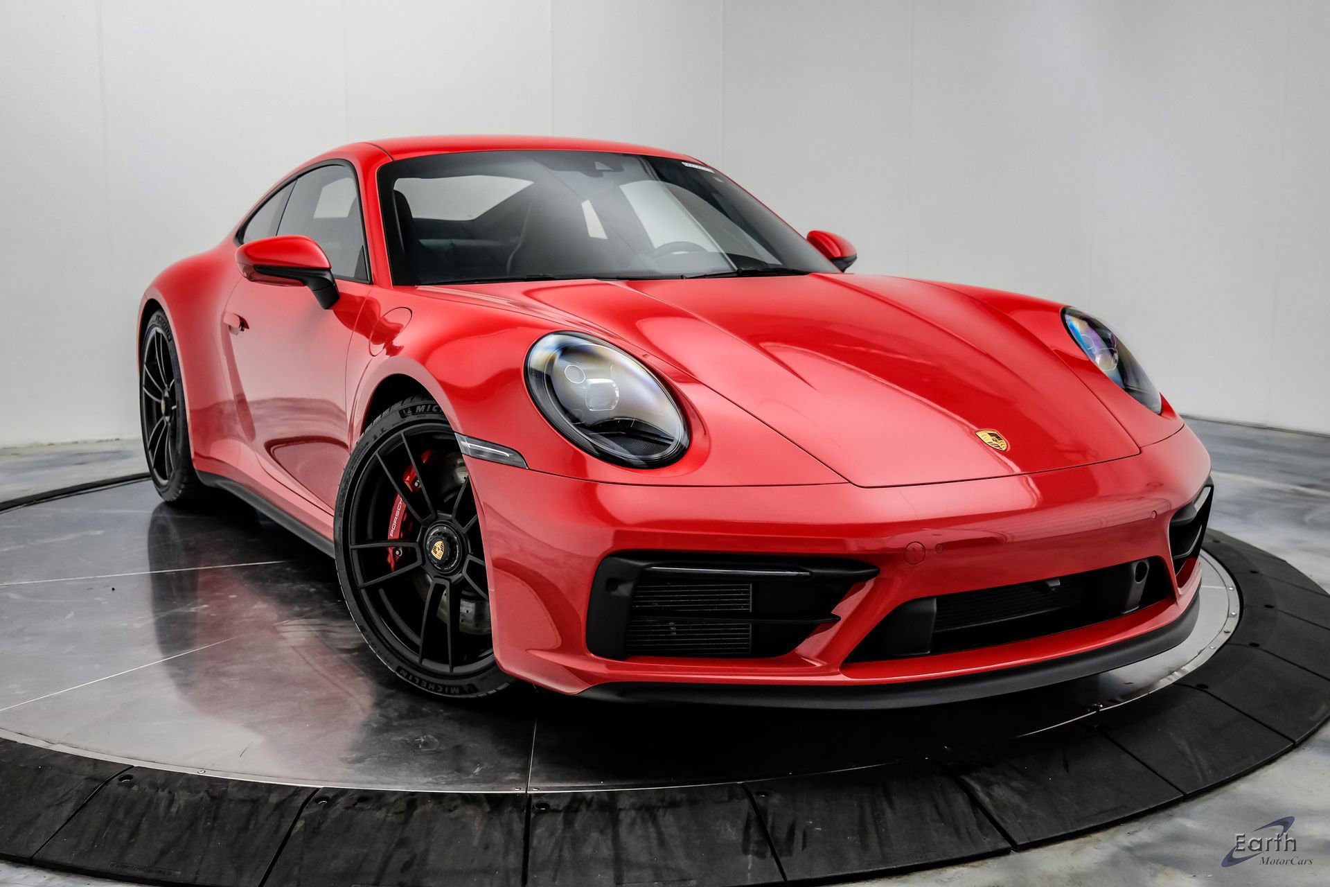 Used 2024 Porsche 911 Carrera GTS w/ Premium Package RWD image 23
