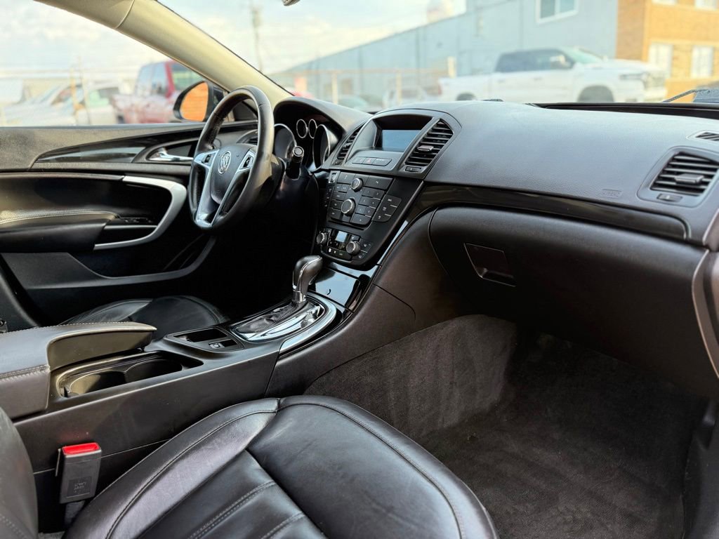 Used 2012 Buick Regal Premium image 22
