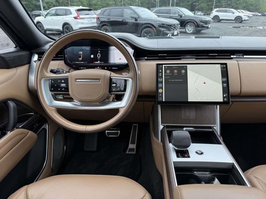 Used 2024 Land Rover Range Rover Autobiography AWD/4WD image 8