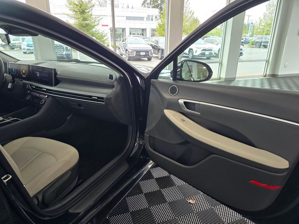 Used 2024 Hyundai Sonata SEL FWD image 38