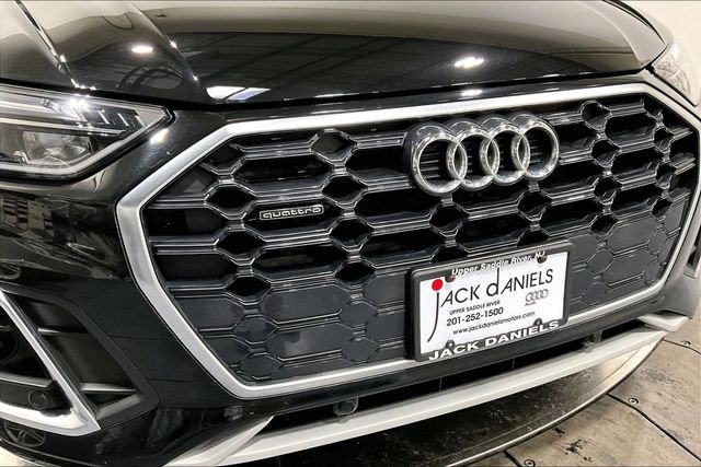 Used 2023 Audi Q5 2.0T Premium w/ Convenience Package image 29
