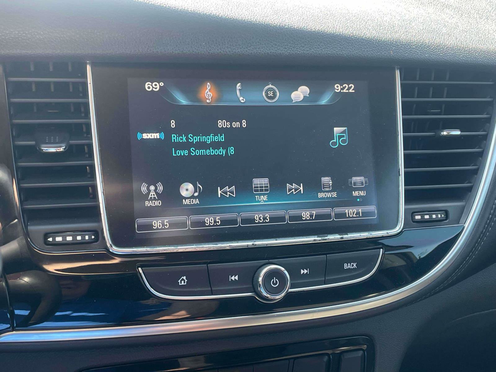 Used 2017 Buick Encore Preferred image 8