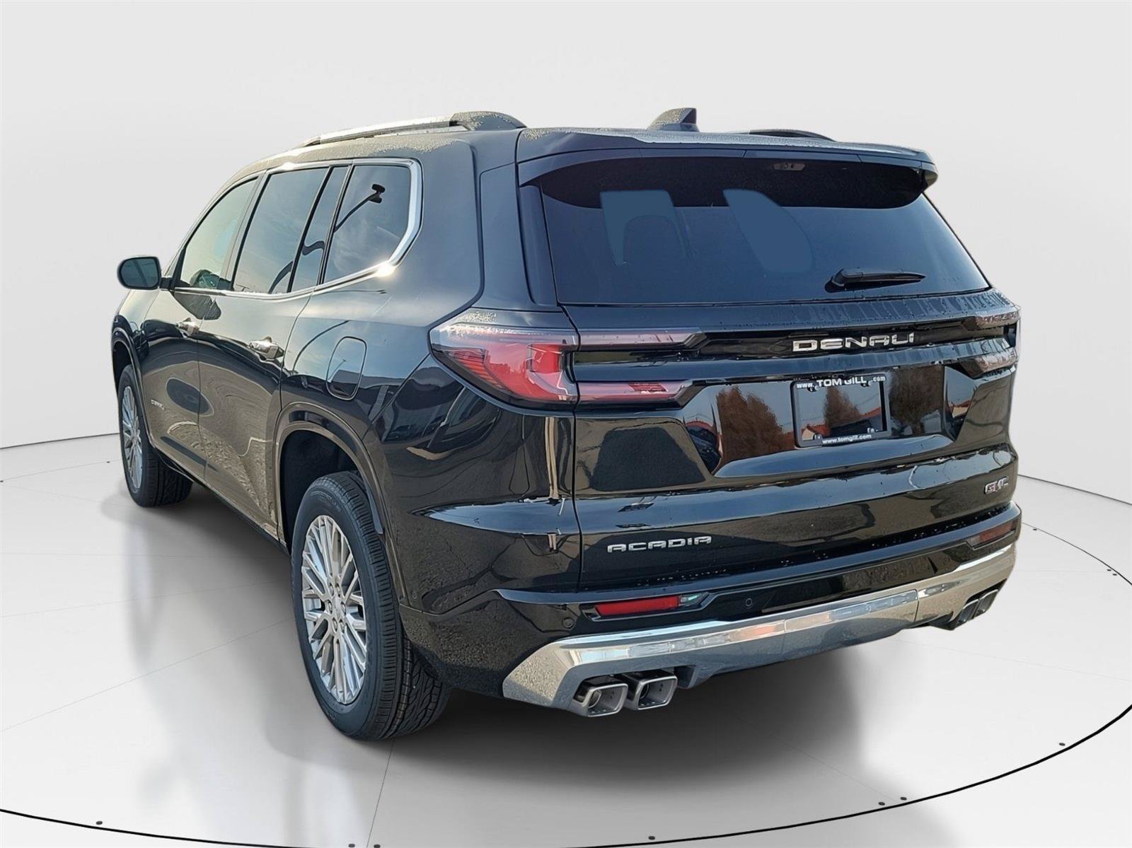 New 2026 GMC Acadia Denali w/ Super Cruise Package FWD image 3