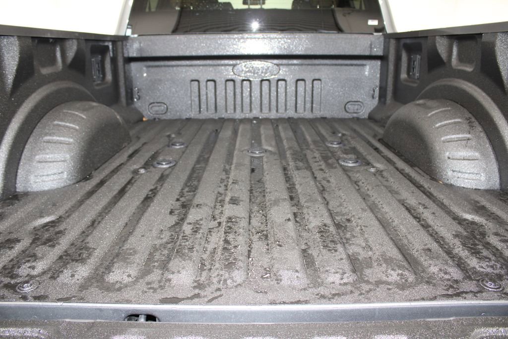 New 2026 Ford F250 Lariat w/ Chrome Package image 17