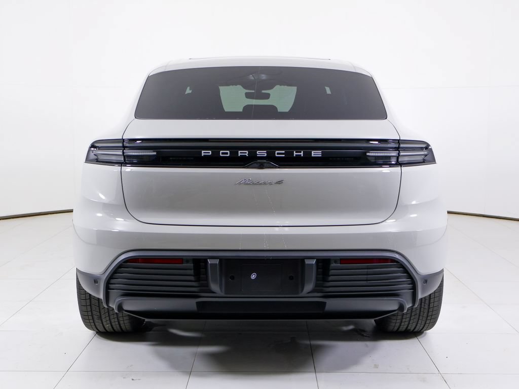 New 2026 Porsche Macan 4 Electric AWD/4WD image 34