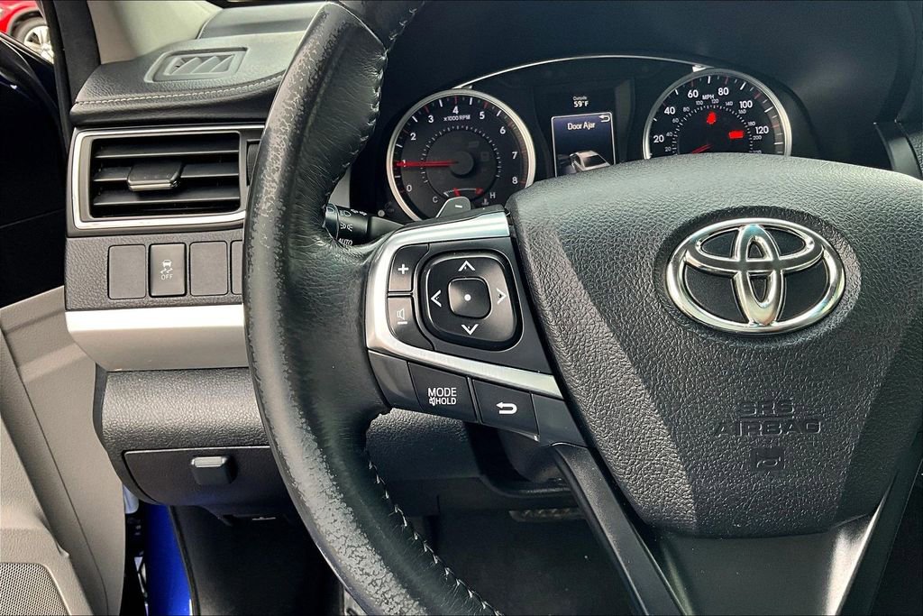 Used 2016 Toyota Camry SE FWD image 18