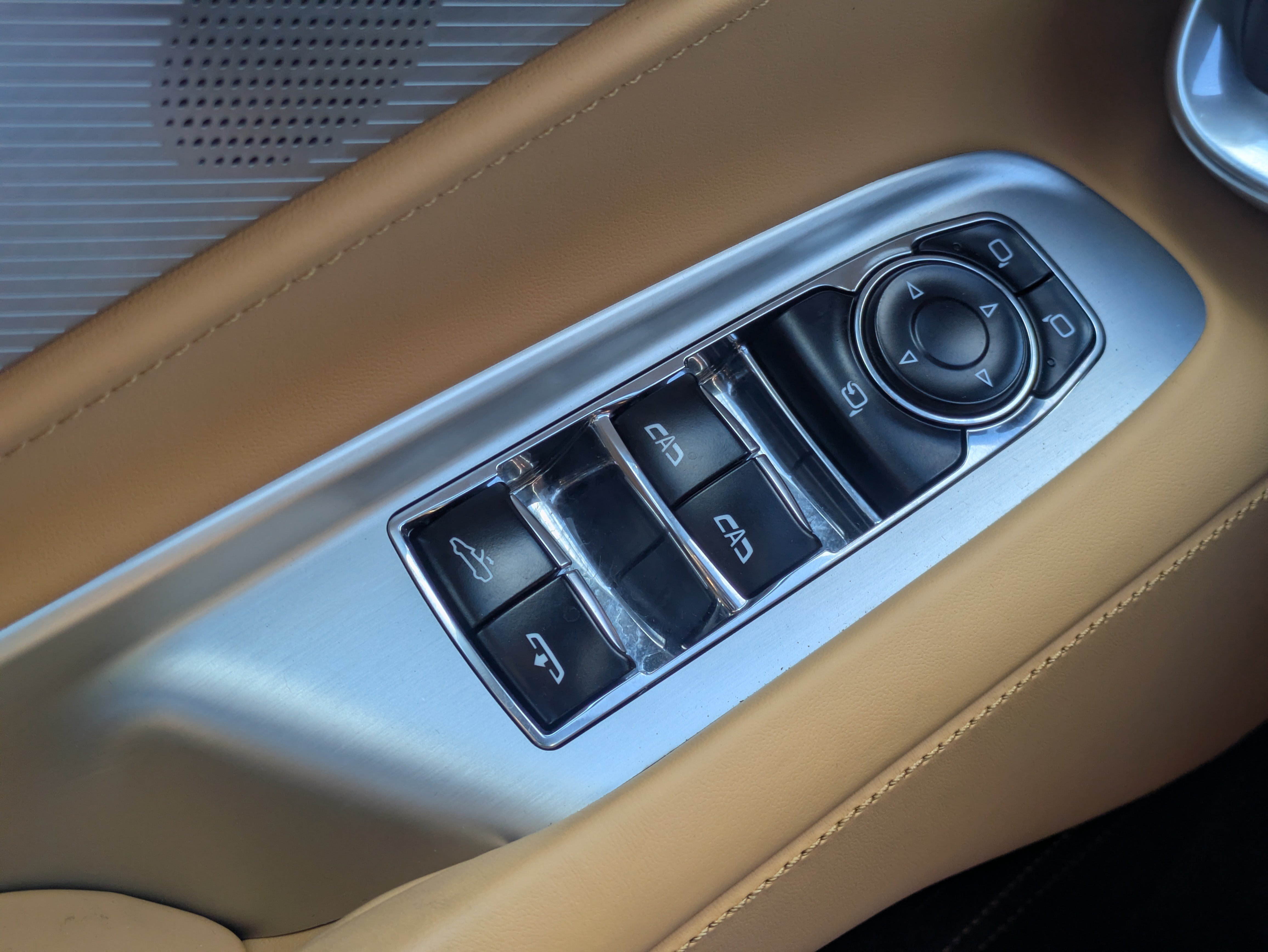 Used 2024 Chevrolet Corvette Z06 RWD image 19