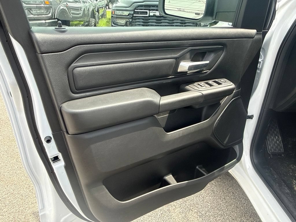 New 2026 RAM 1500 Tradesman AWD/4WD image 17